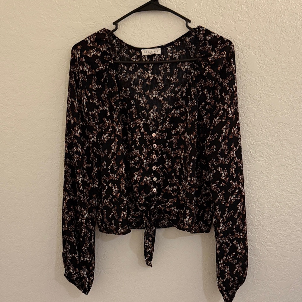 Forever 21 Black Floral Blouse